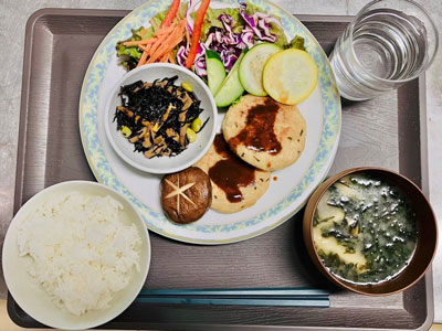 食　事　（ヴィーガン）